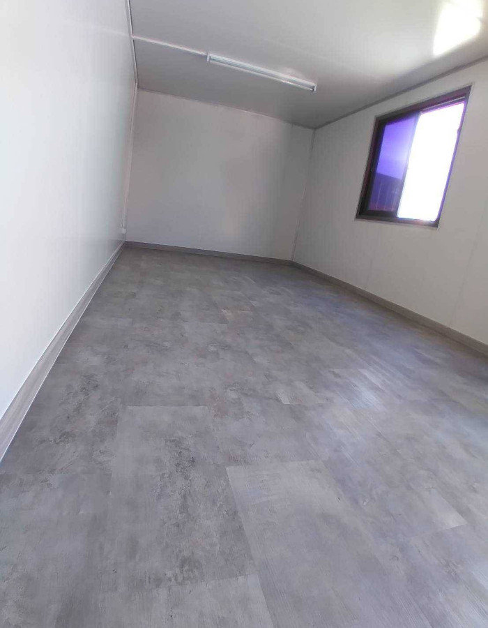 Office,Pathumtani